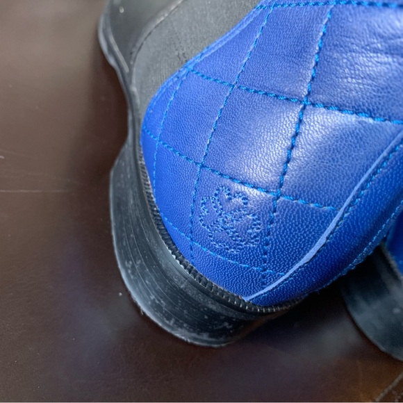 Luxury boots from LK Bennett. Expert craftsmanship and signature detailing! - Picture 5 of 6